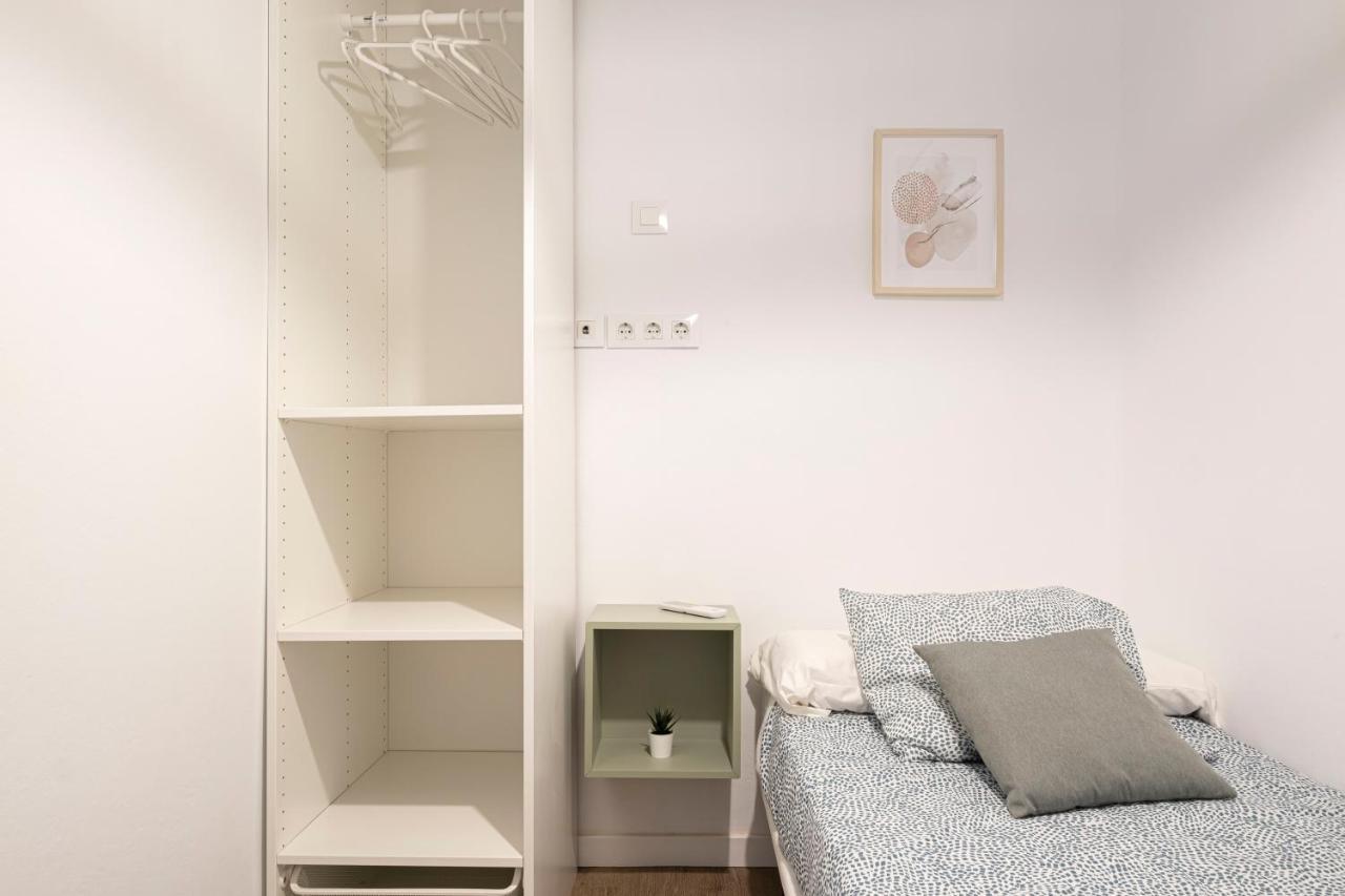 Apartment Beach Picasso Sant Adria de Besos Dış mekan fotoğraf